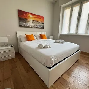 Gohost - Hideaway A Few Minutes From Milán
